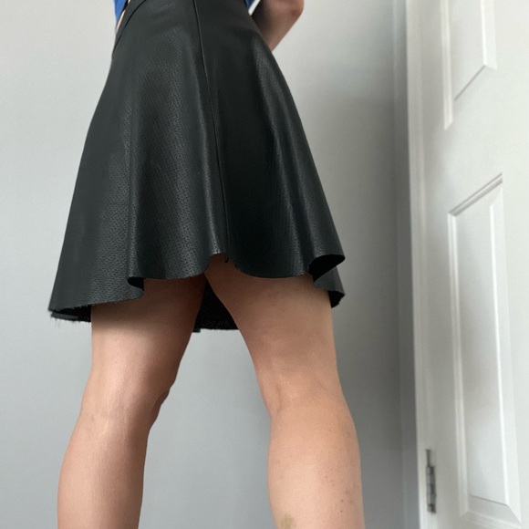 Vince Camuto | size 2 | skater skirt | faux leather | raw hem - Picture 3 of 7